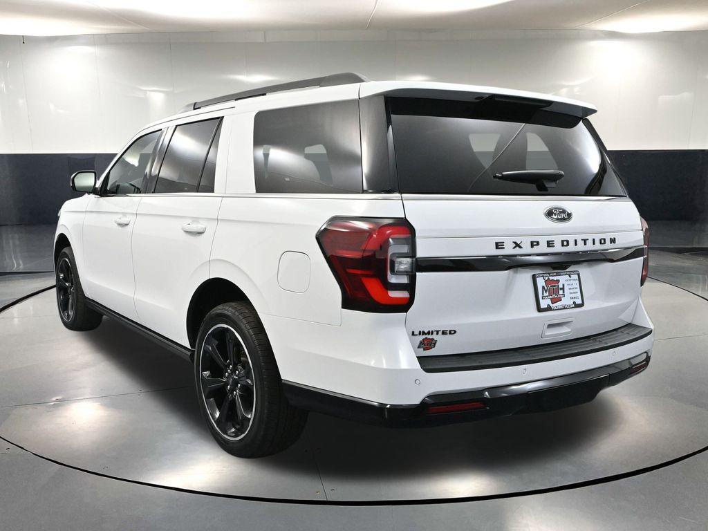 used 2022 Ford Expedition car, priced at $50,693
