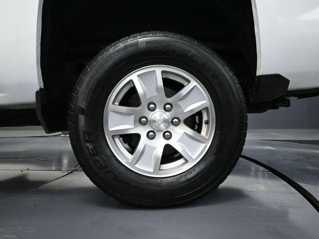 used 2019 Chevrolet Silverado 1500 car, priced at $20,493