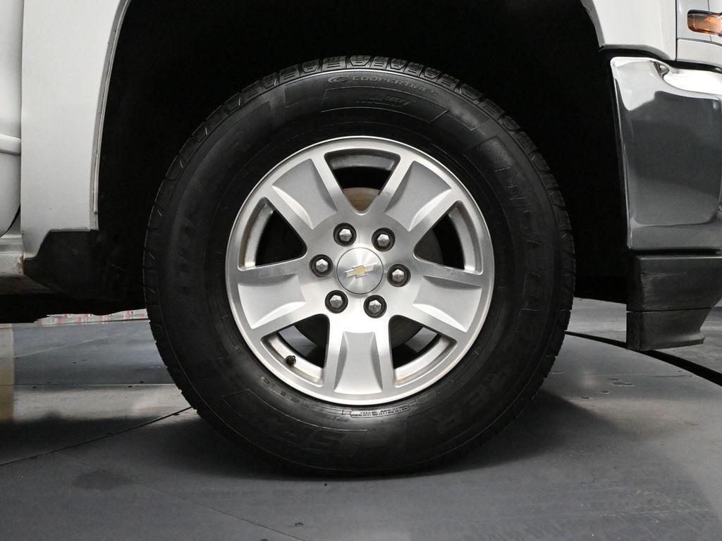 used 2019 Chevrolet Silverado 1500 car, priced at $20,493