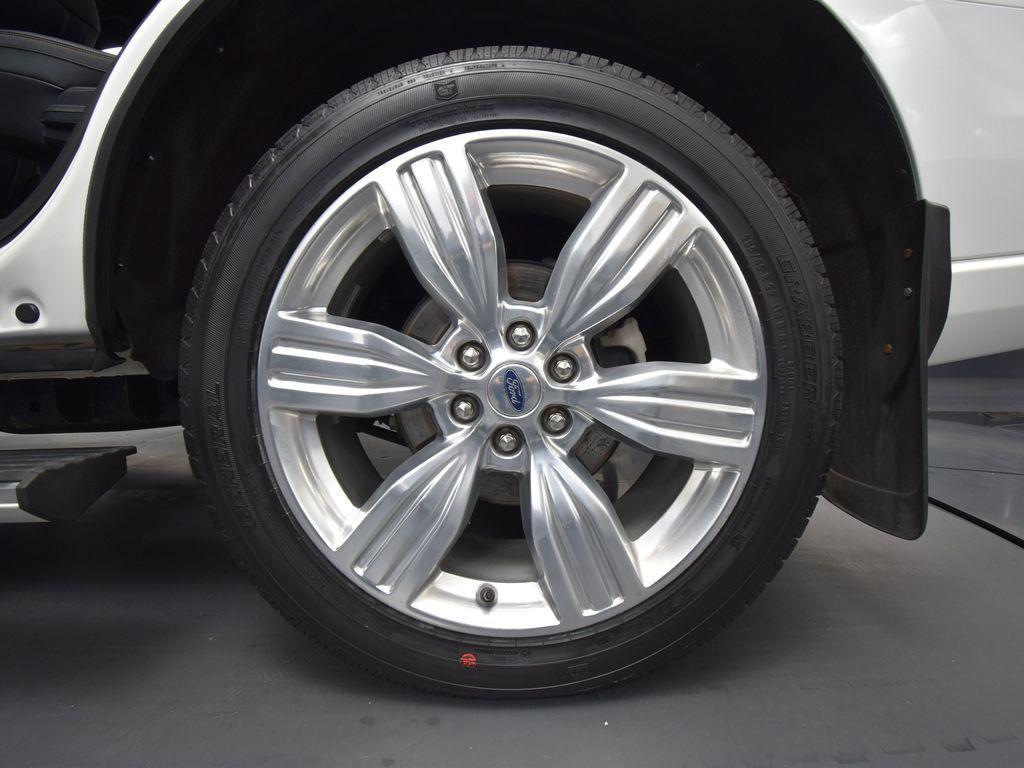 used 2024 Ford Expedition car, priced at $65,000