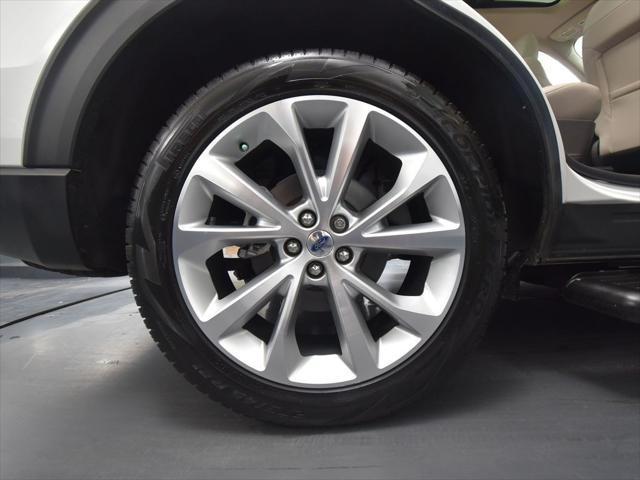 used 2022 Ford Explorer car, priced at $41,593