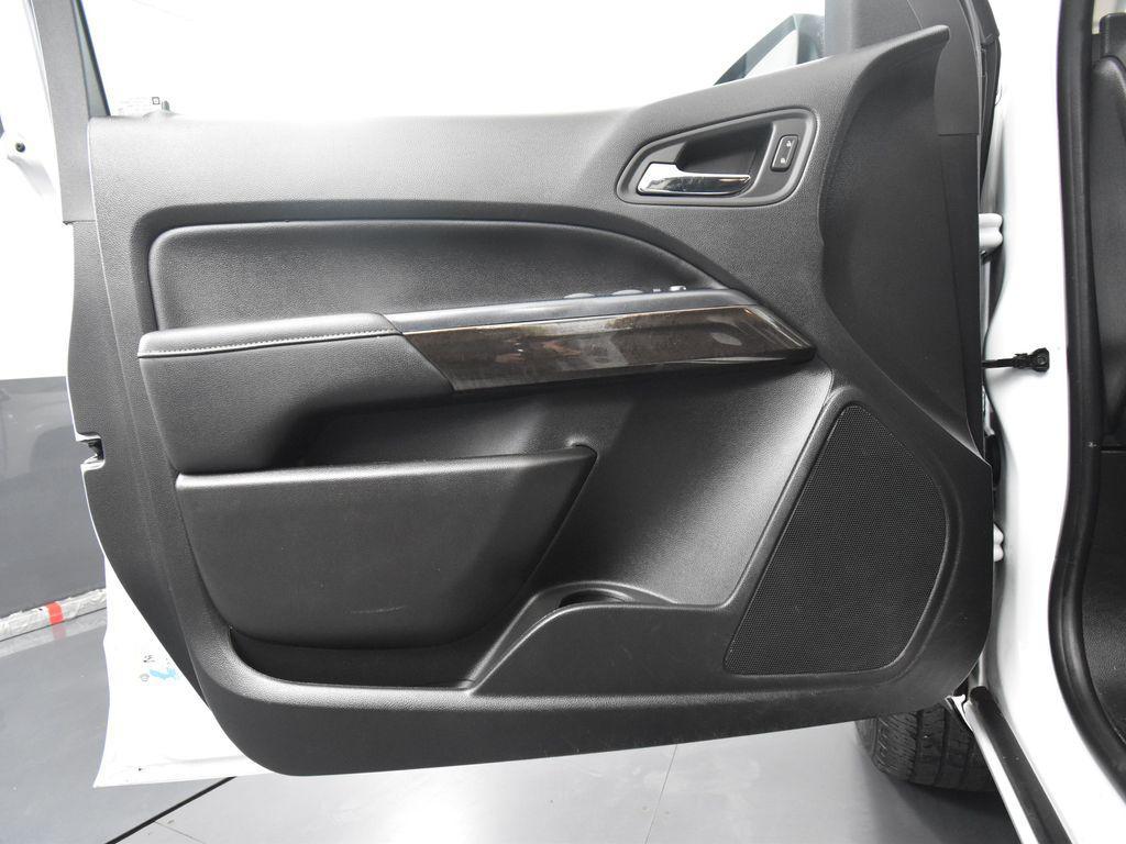 used 2021 GMC Canyon car, priced at $26,993