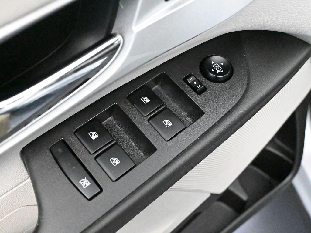 used 2013 Chevrolet Equinox car, priced at $5,993