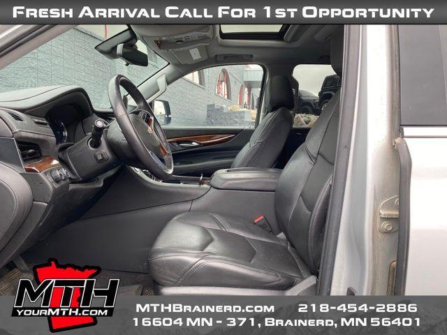 used 2020 Cadillac Escalade ESV car, priced at $44,993