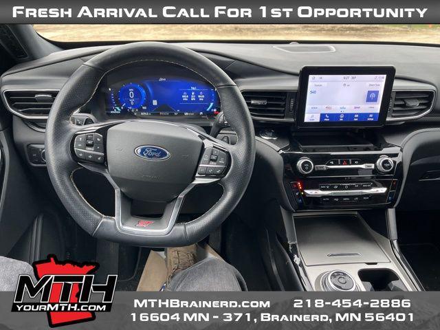 used 2022 Ford Explorer car, priced at $39,993