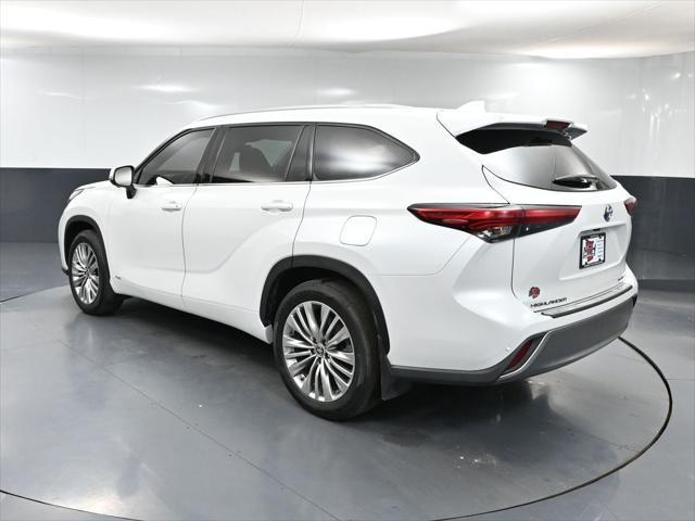 used 2023 Toyota Highlander Hybrid car, priced at $50,993