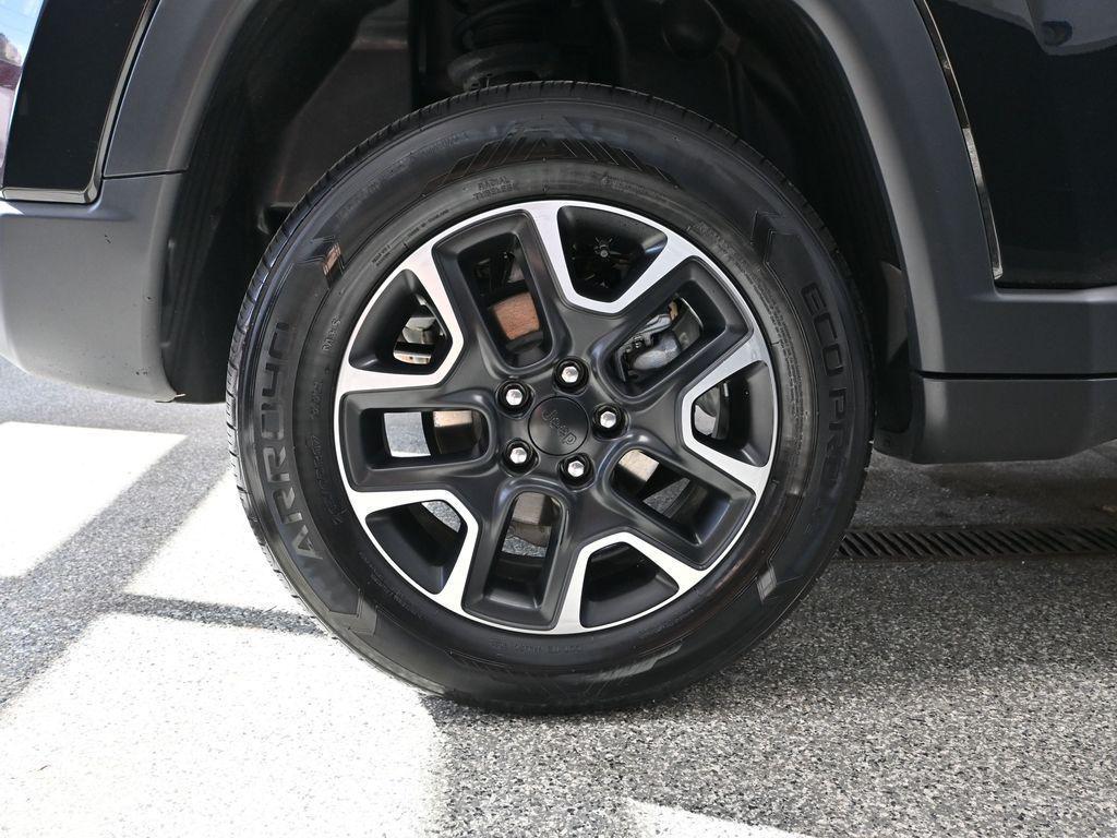 used 2020 Jeep Compass car, priced at $15,293