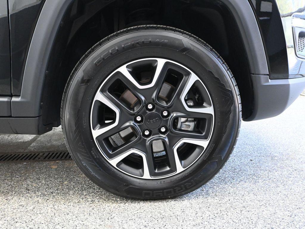 used 2020 Jeep Compass car, priced at $15,293