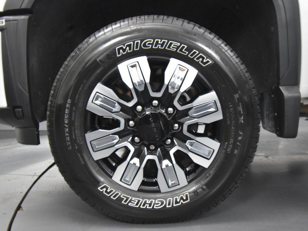 used 2025 GMC Sierra 3500 car, priced at $80,993
