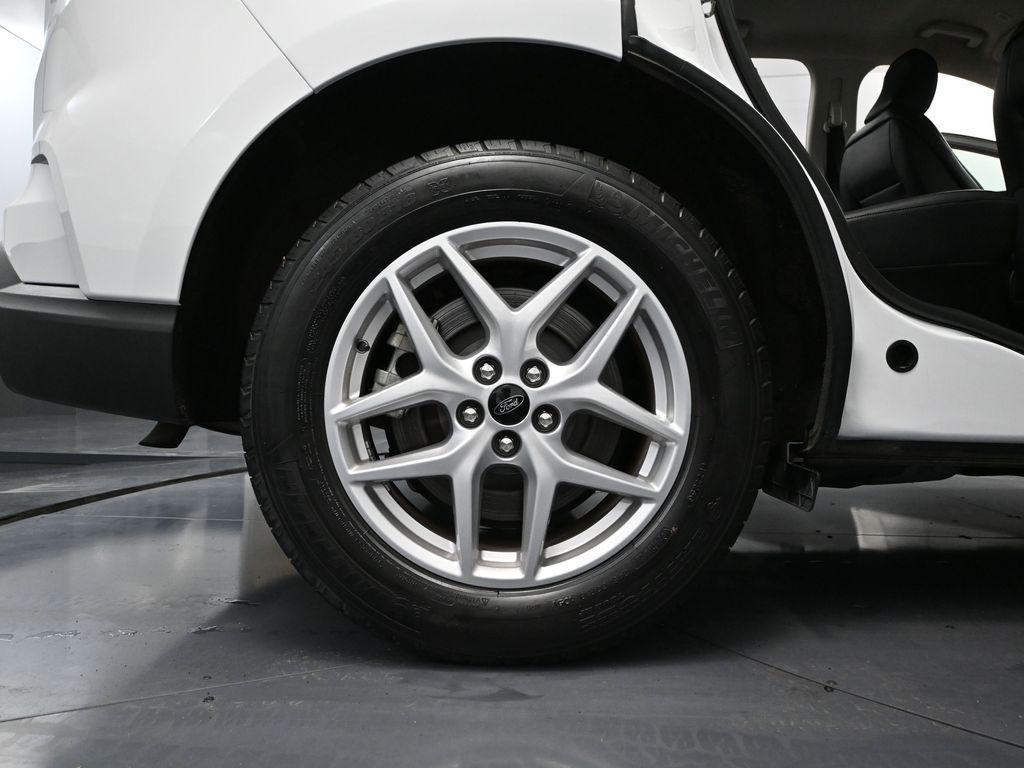 used 2024 Ford Edge car, priced at $22,293