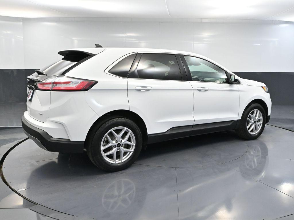 used 2024 Ford Edge car, priced at $22,293