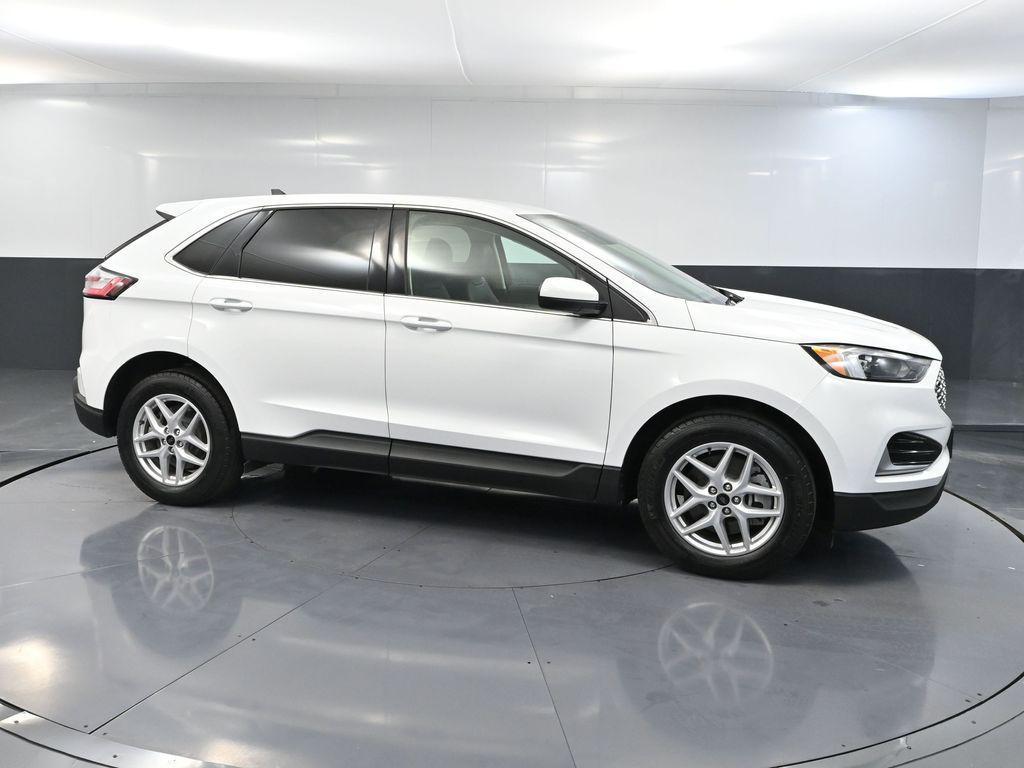 used 2024 Ford Edge car, priced at $22,293