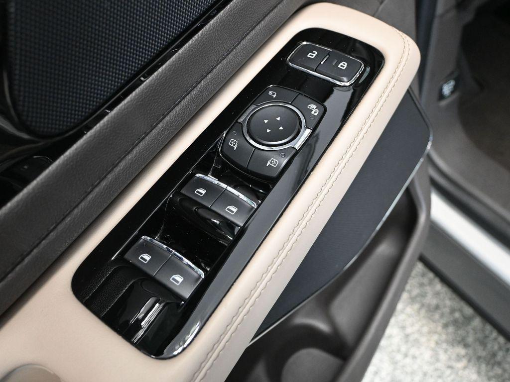 used 2023 Lincoln Aviator car, priced at $45,193