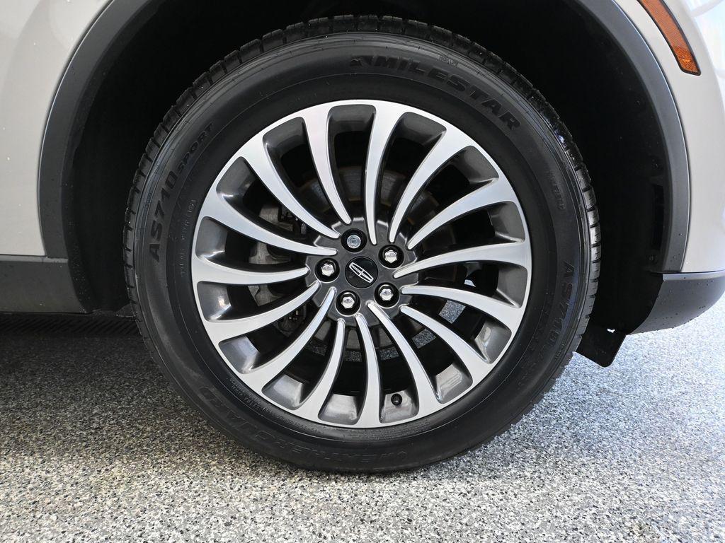 used 2023 Lincoln Aviator car, priced at $45,193