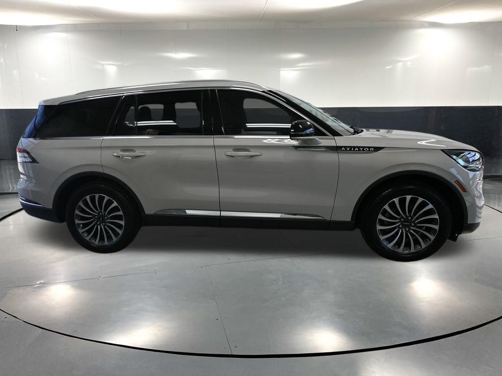 used 2023 Lincoln Aviator car, priced at $45,193