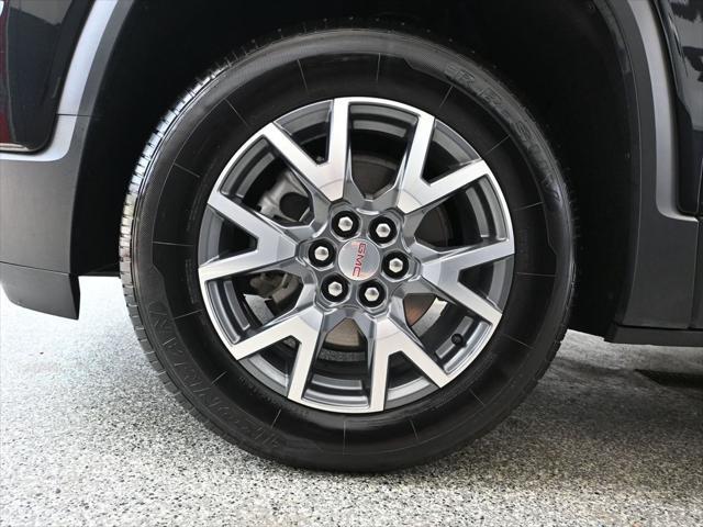 used 2023 GMC Acadia car, priced at $25,299