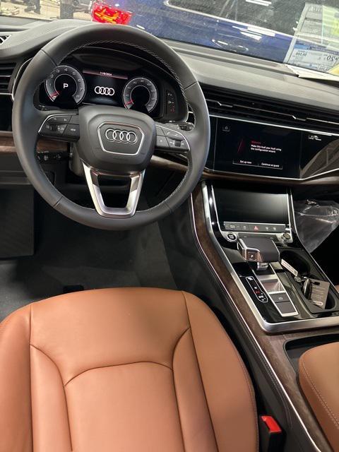 new 2025 Audi Q7 car, priced at $72,105