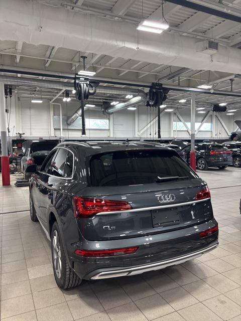 new 2025 Audi Q5 car, priced at $54,080