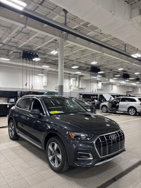 new 2025 Audi Q5 car, priced at $54,080