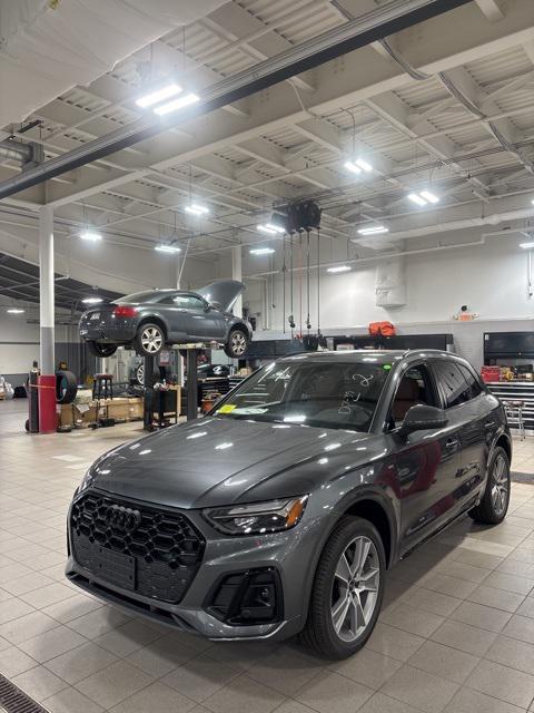 new 2025 Audi Q5 car, priced at $54,130