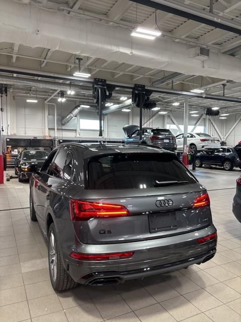 new 2025 Audi Q5 car, priced at $54,000