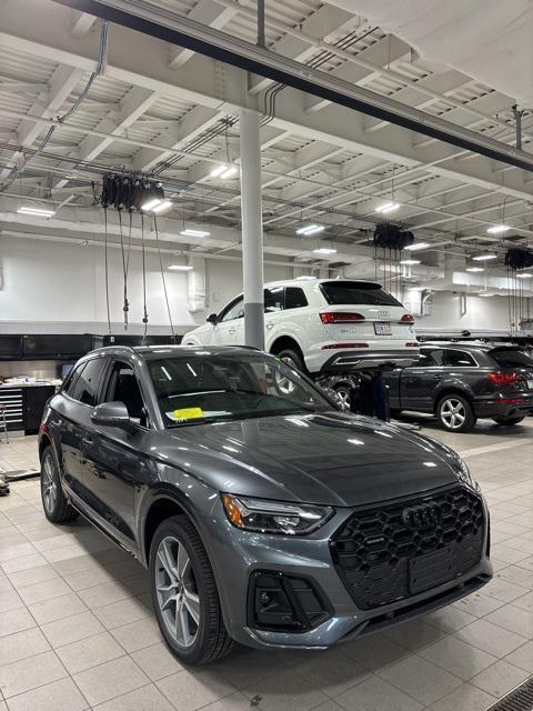 new 2025 Audi Q5 car, priced at $54,000