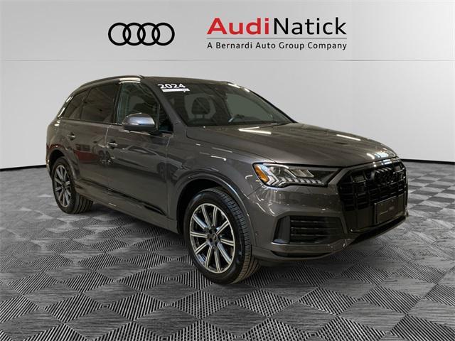 used 2024 Audi Q7 car, priced at $58,600