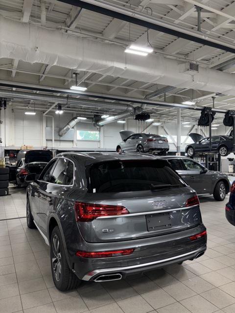 new 2024 Audi Q5 car, priced at $55,700