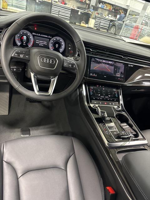 new 2025 Audi Q7 car, priced at $65,345