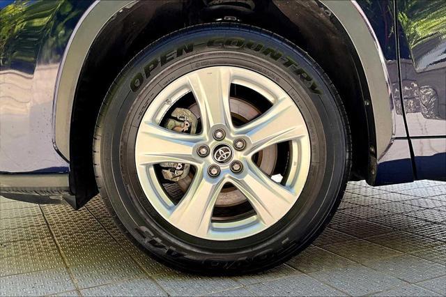 used 2023 Toyota Highlander car, priced at $38,882