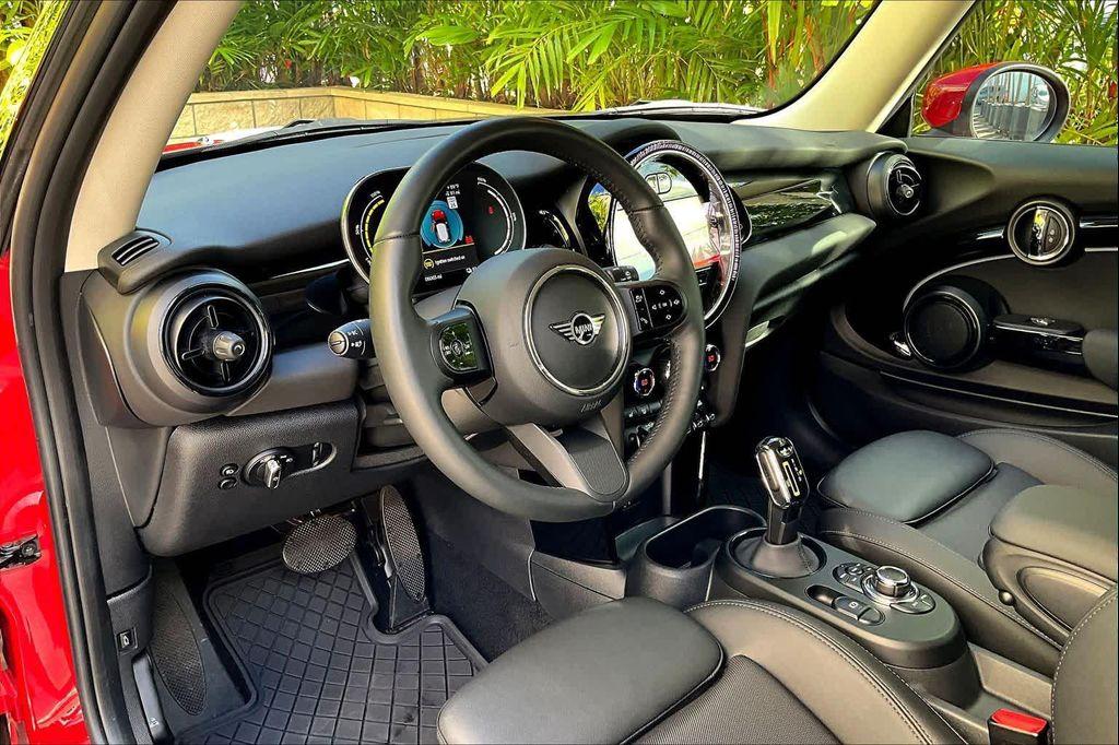 used 2024 MINI Hardtop car, priced at $24,981