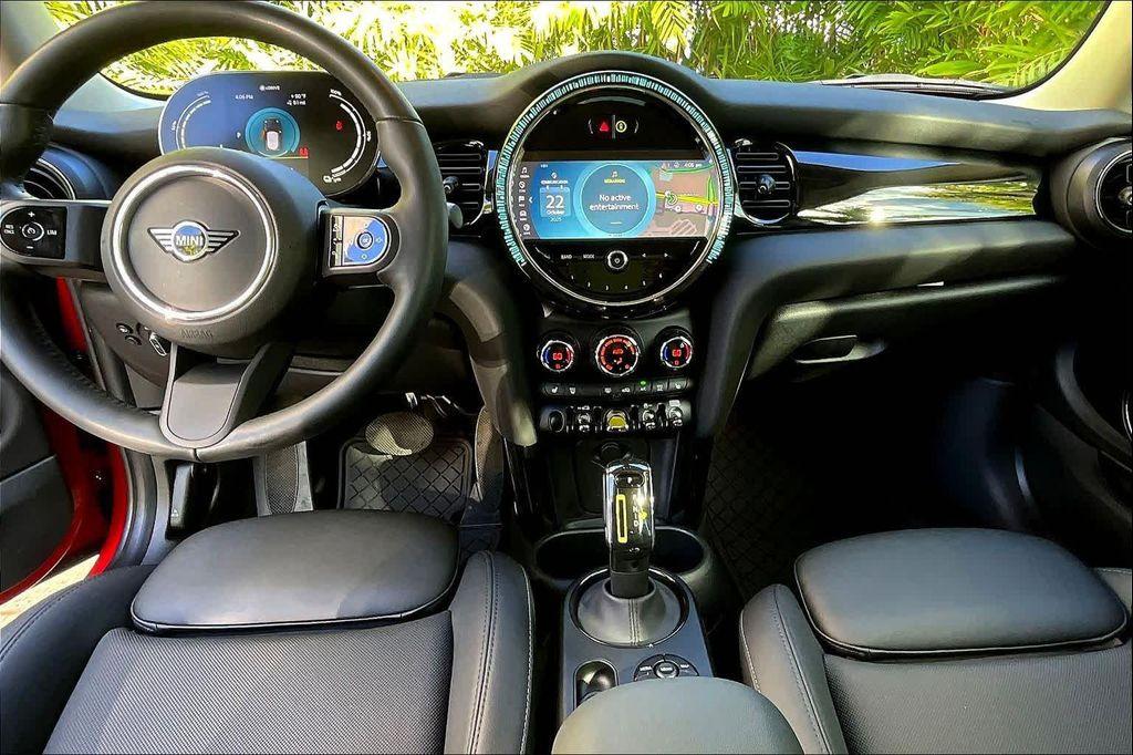 used 2024 MINI Hardtop car, priced at $24,981