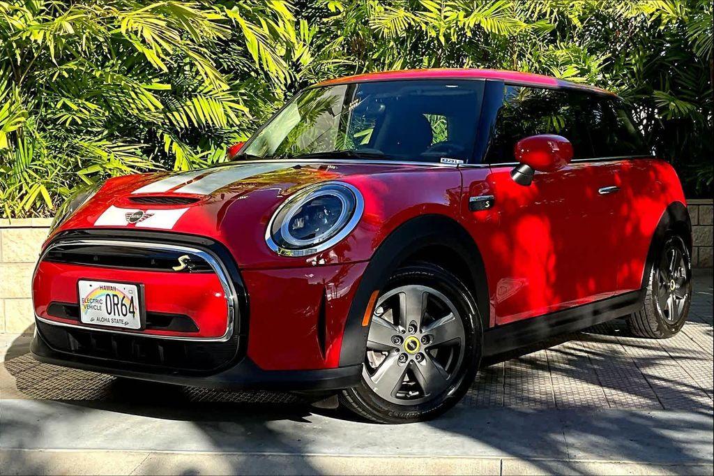 used 2024 MINI Hardtop car, priced at $24,981