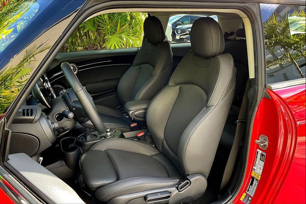 used 2024 MINI Hardtop car, priced at $24,981