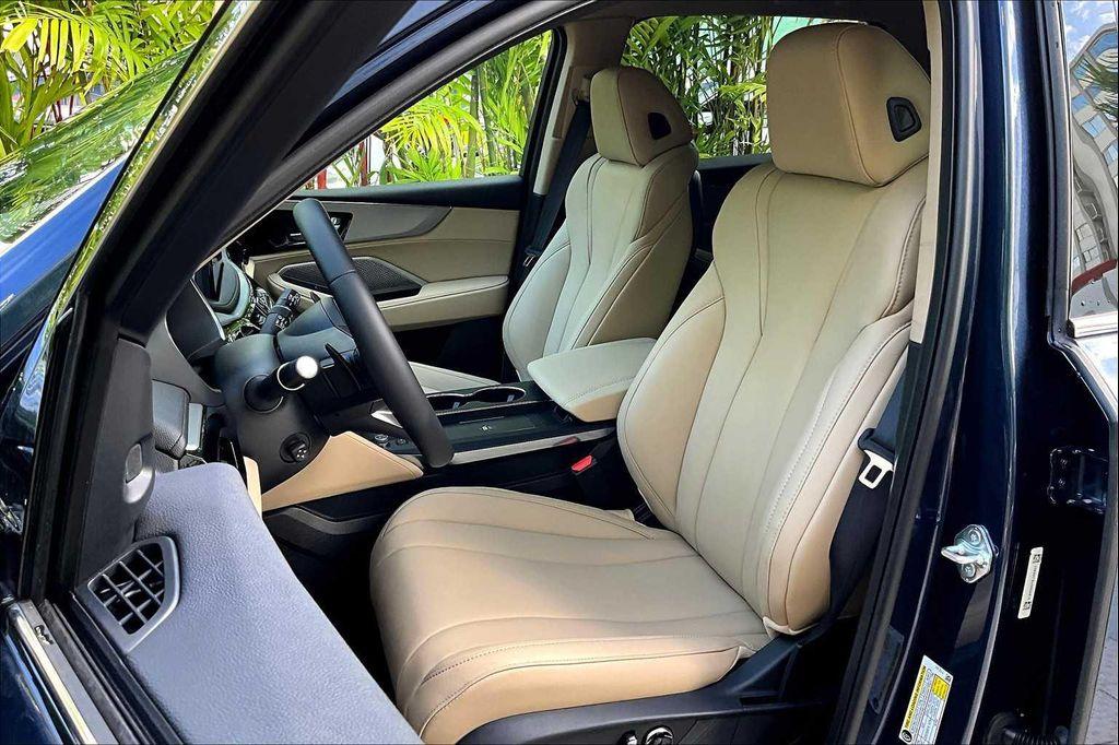 new 2025 Acura MDX car, priced at $52,550