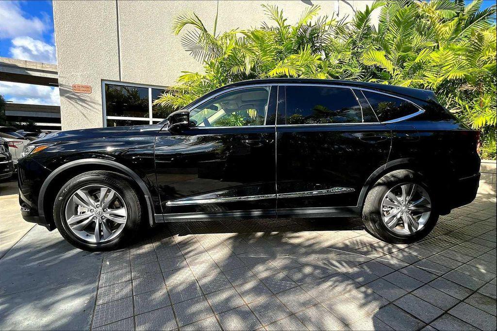 used 2024 Acura MDX car, priced at $40,883