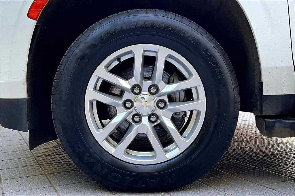 used 2021 Chevrolet Suburban car, priced at $40,883