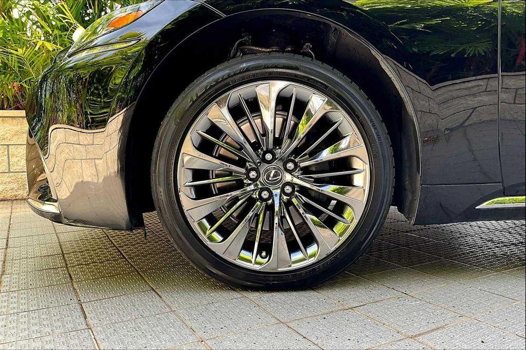 used 2018 Lexus LS 500 car, priced at $41,415