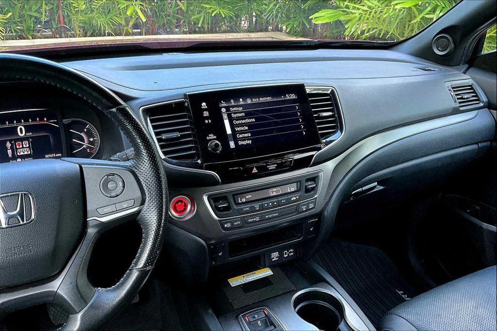 used 2022 Honda Passport car, priced at $28,515