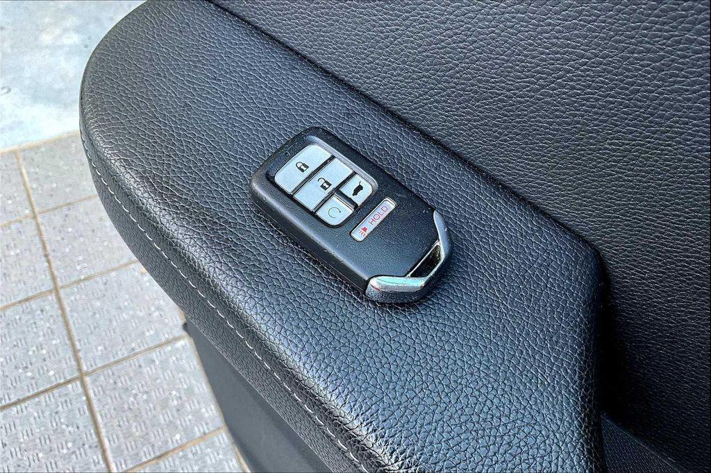 used 2022 Honda Passport car, priced at $28,515