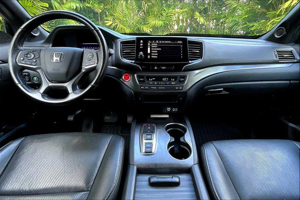 used 2022 Honda Passport car, priced at $28,515