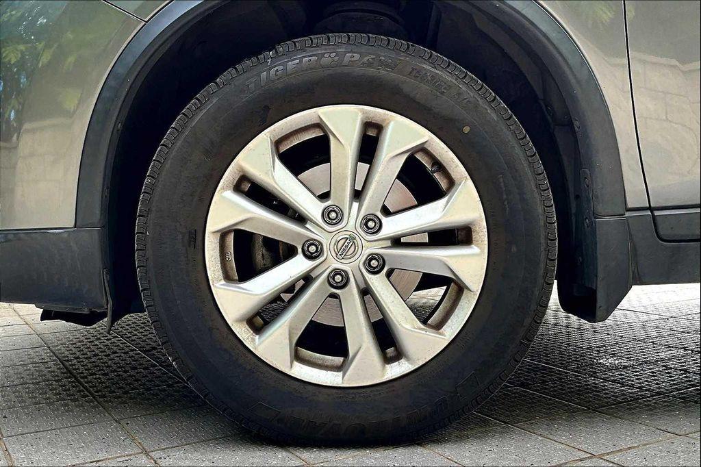 used 2016 Nissan Rogue car, priced at $13,881