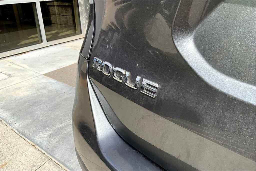 used 2016 Nissan Rogue car, priced at $13,881