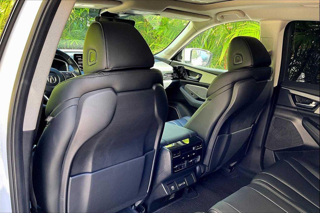 used 2023 Acura MDX car, priced at $39,891