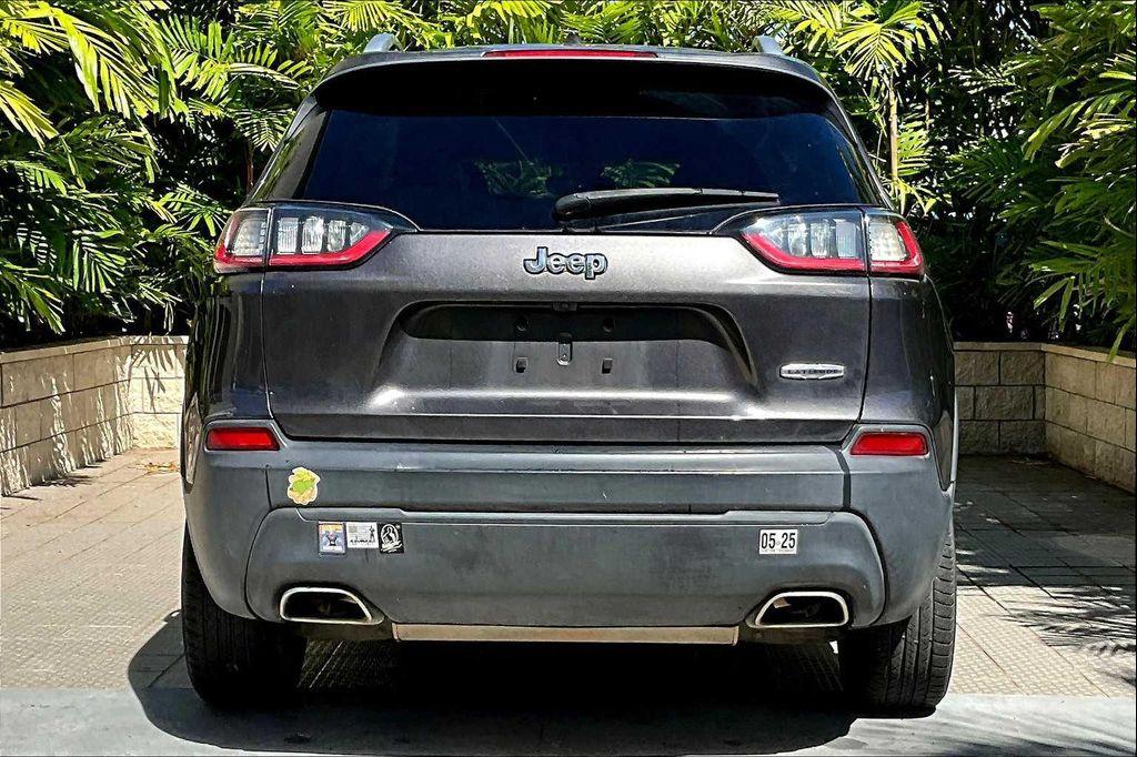used 2019 Jeep Cherokee car, priced at $13,225