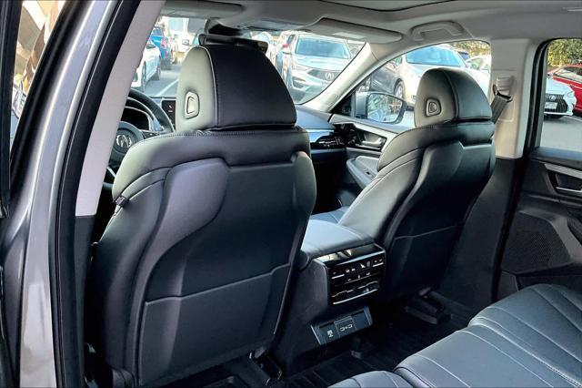 new 2024 Acura MDX car, priced at $54,669