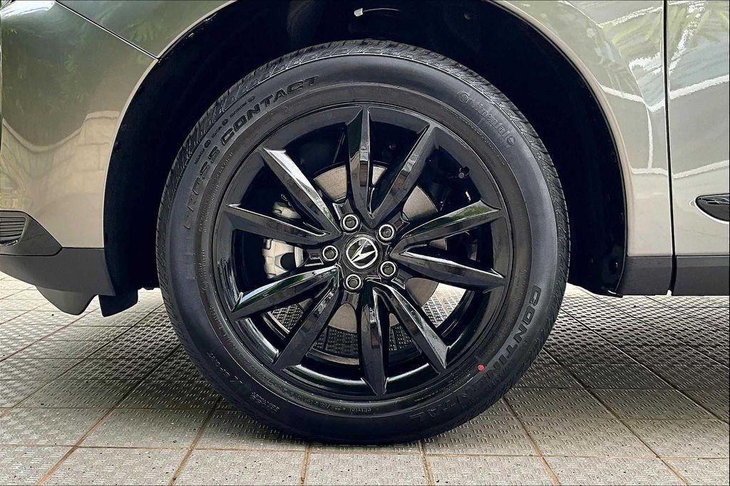 new 2025 Acura RDX car, priced at $46,650