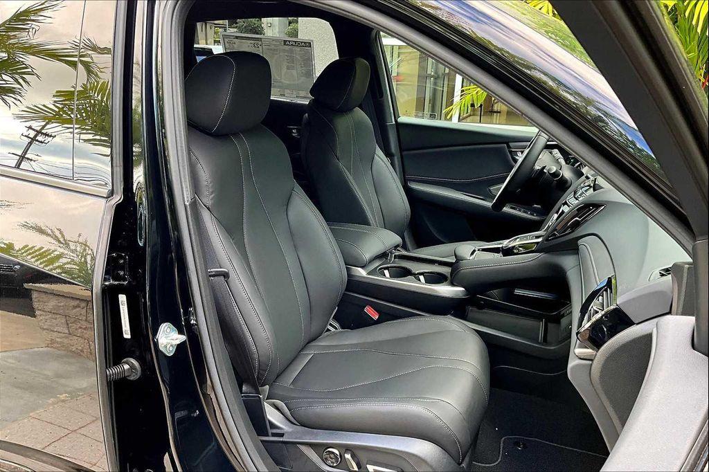 new 2025 Acura RDX car, priced at $46,650