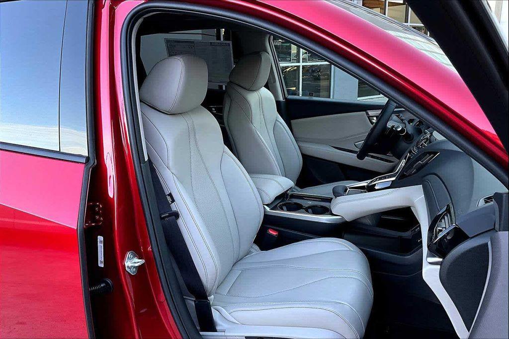 new 2025 Acura RDX car, priced at $49,698