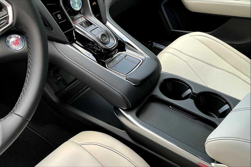 new 2025 Acura RDX car, priced at $46,650